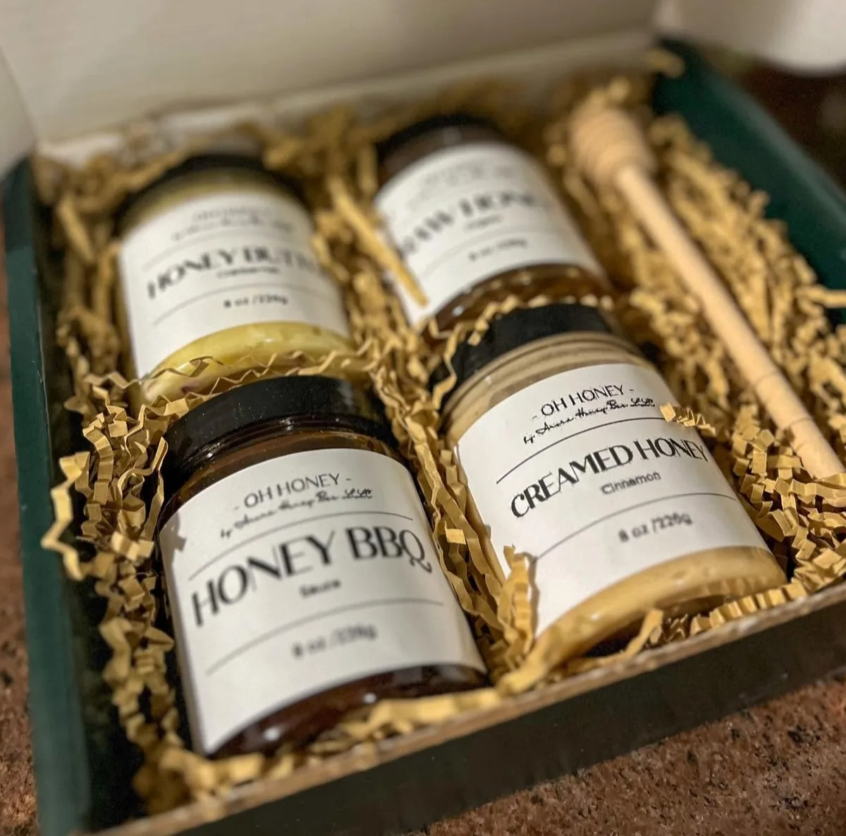Gift Box, Four jars and a dipper