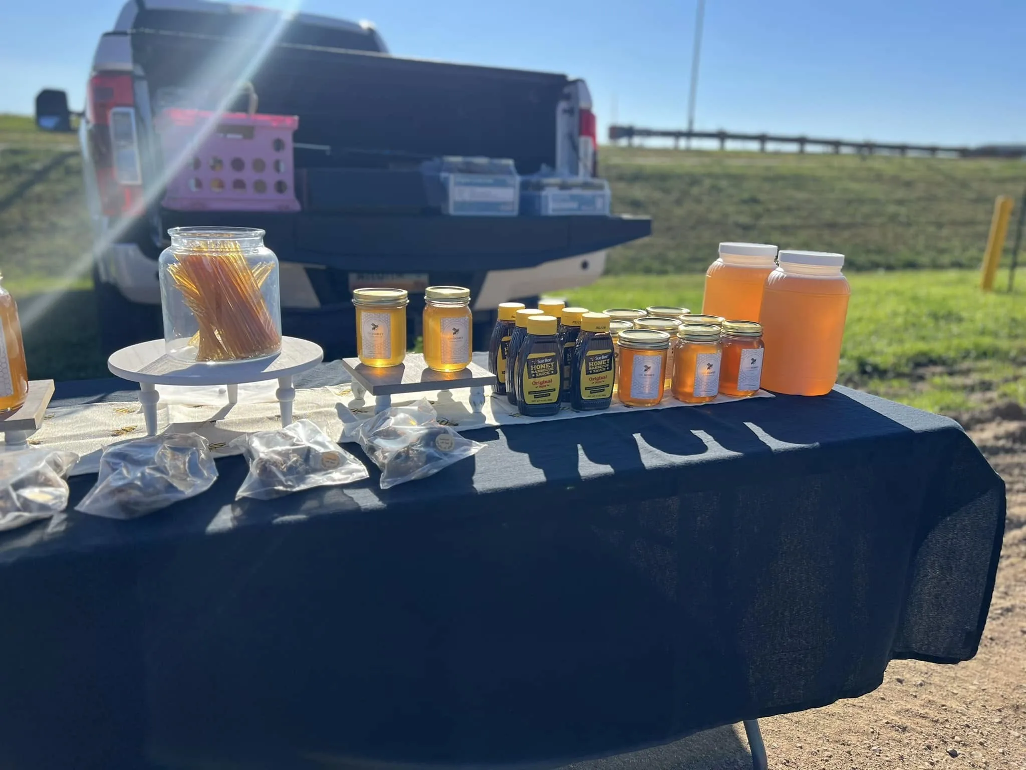 Selling off the tailgate